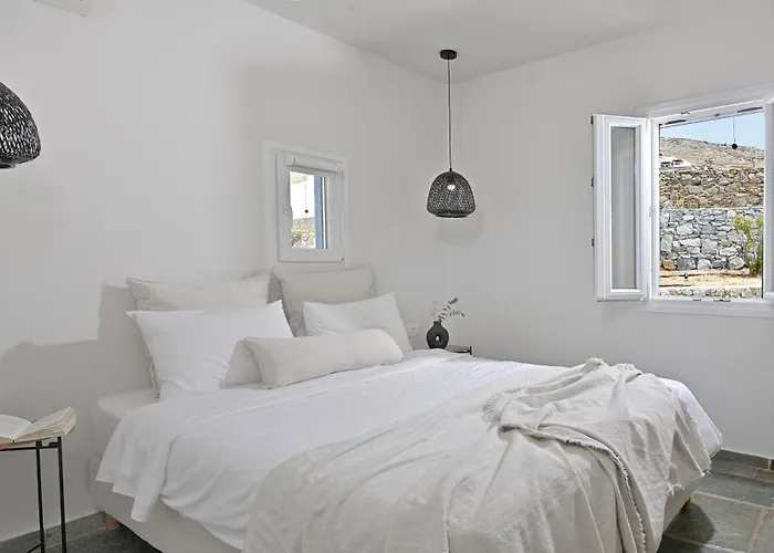 Vlia Mykonos Апартаменты *