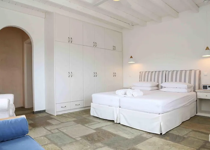 Vlia Mykonos Калафатис