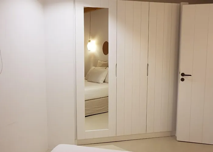 Vlia Mykonos Калафатис