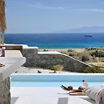 Vlia Mykonos * Kalafatis