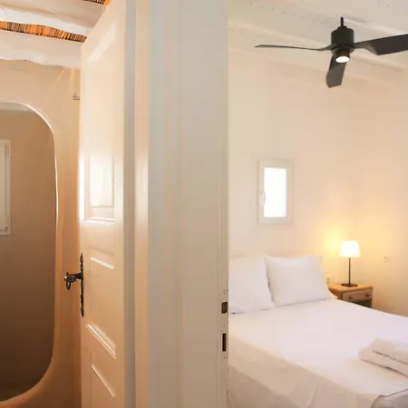 Vlia Mykonos * Калафатис