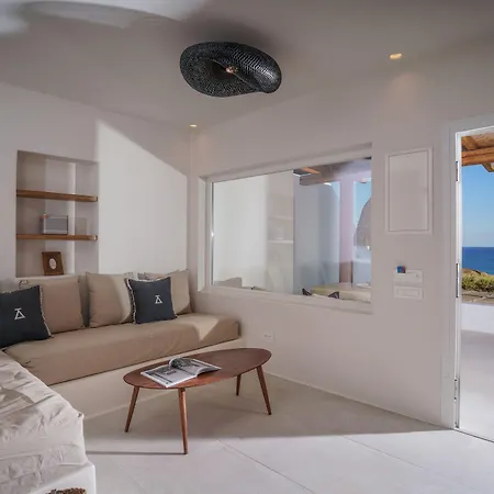 Vlia Mykonos * Kalafatis